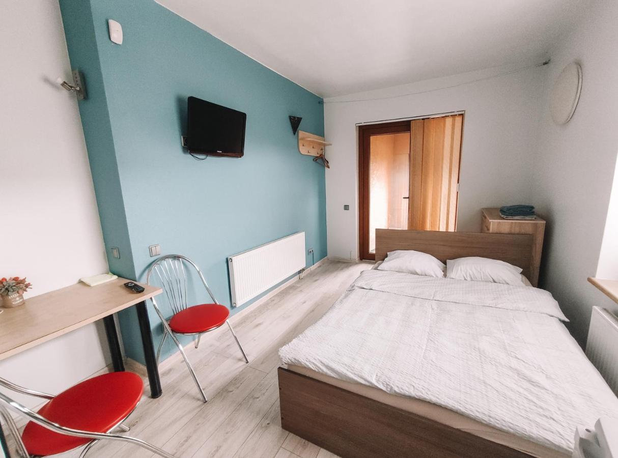 K-Town - Cozy Apartment Near The City Center Kaunas Buitenkant foto